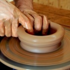 Cours de poterie en entreprise